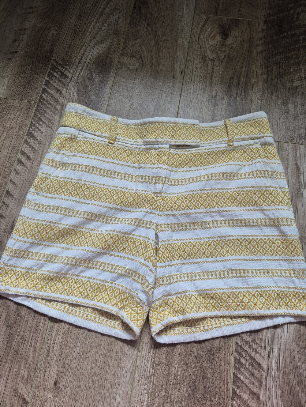 Loft Women's Beach Resortwear Yellow Geometric Patterned Riviera Short Size 4 - Picture 2 of 9
